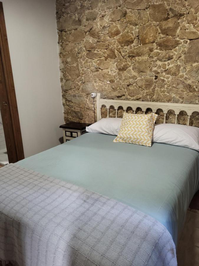 Hostal La Casa El Cura Madrigal de la Vera Exterior foto